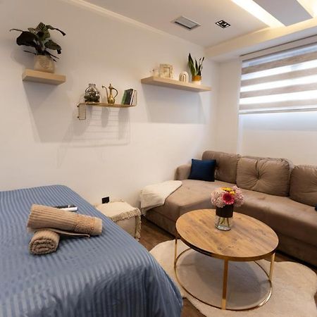 Bonsai Apartment Нови-Пазар Экстерьер фото